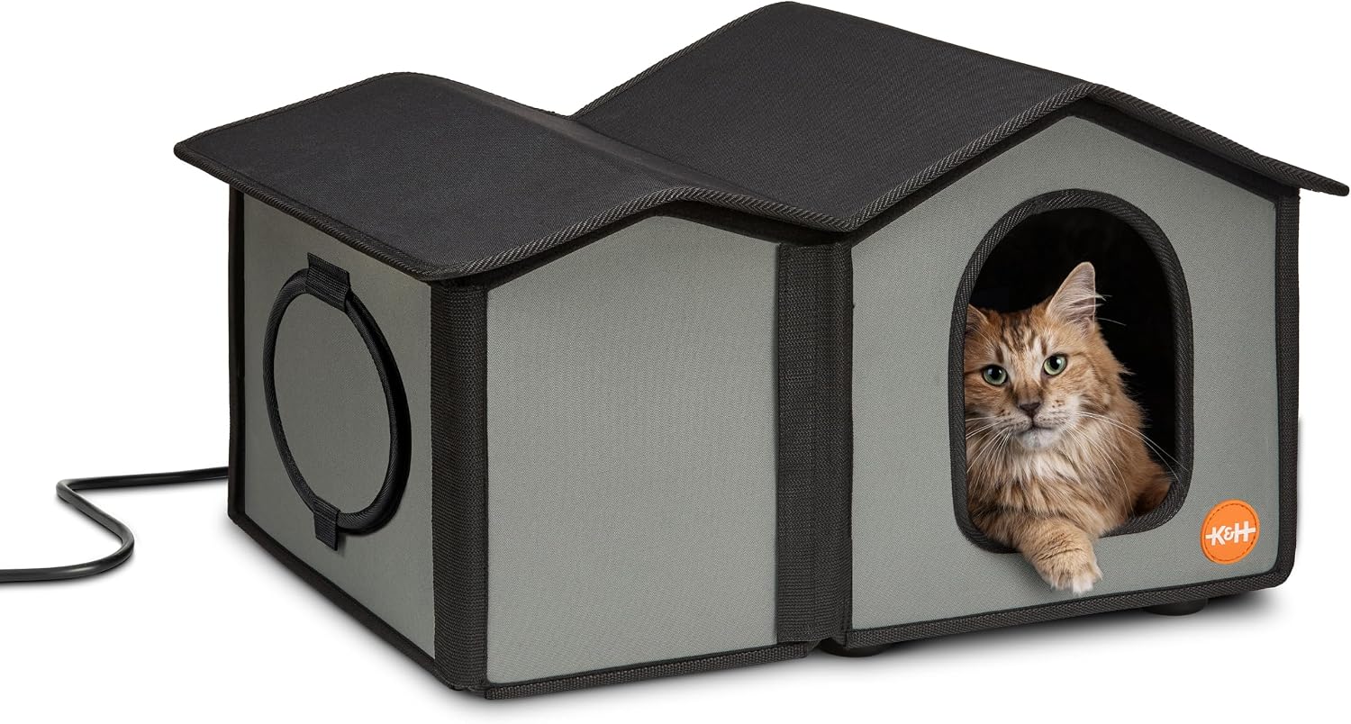 K&H Heated Cat House for Outside, Wide Extreme Cold Weatherproof Shelter
